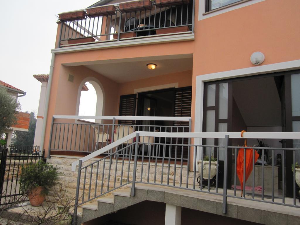 Apartments Mediteraneo Tar-Vabriga 외부 사진