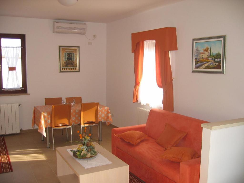 Apartments Mediteraneo Tar-Vabriga 외부 사진